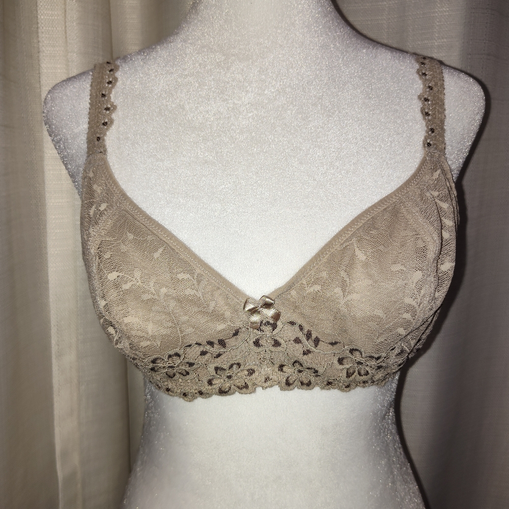 Rene Rofe Floral Lace Tan Bra